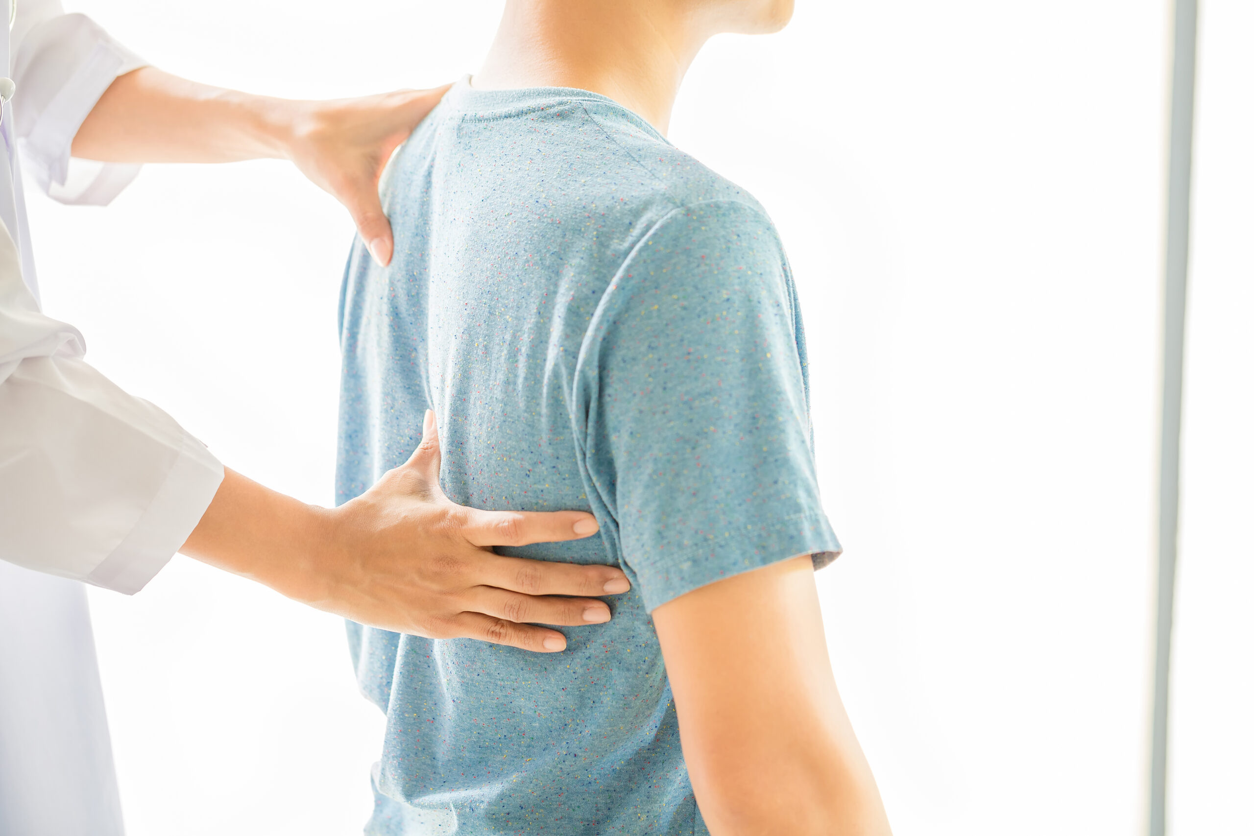 Mengenal Dokter Spesialis Ortopedi Ahli Spine dan Tindakan Medisnya