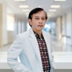 dr. Mika Oiku Otniel Wesli Manganur Sianipar, Sp.OG