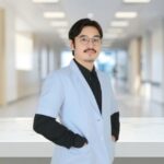 dr.Andre Jonathan Samuel Gultom.MKM.